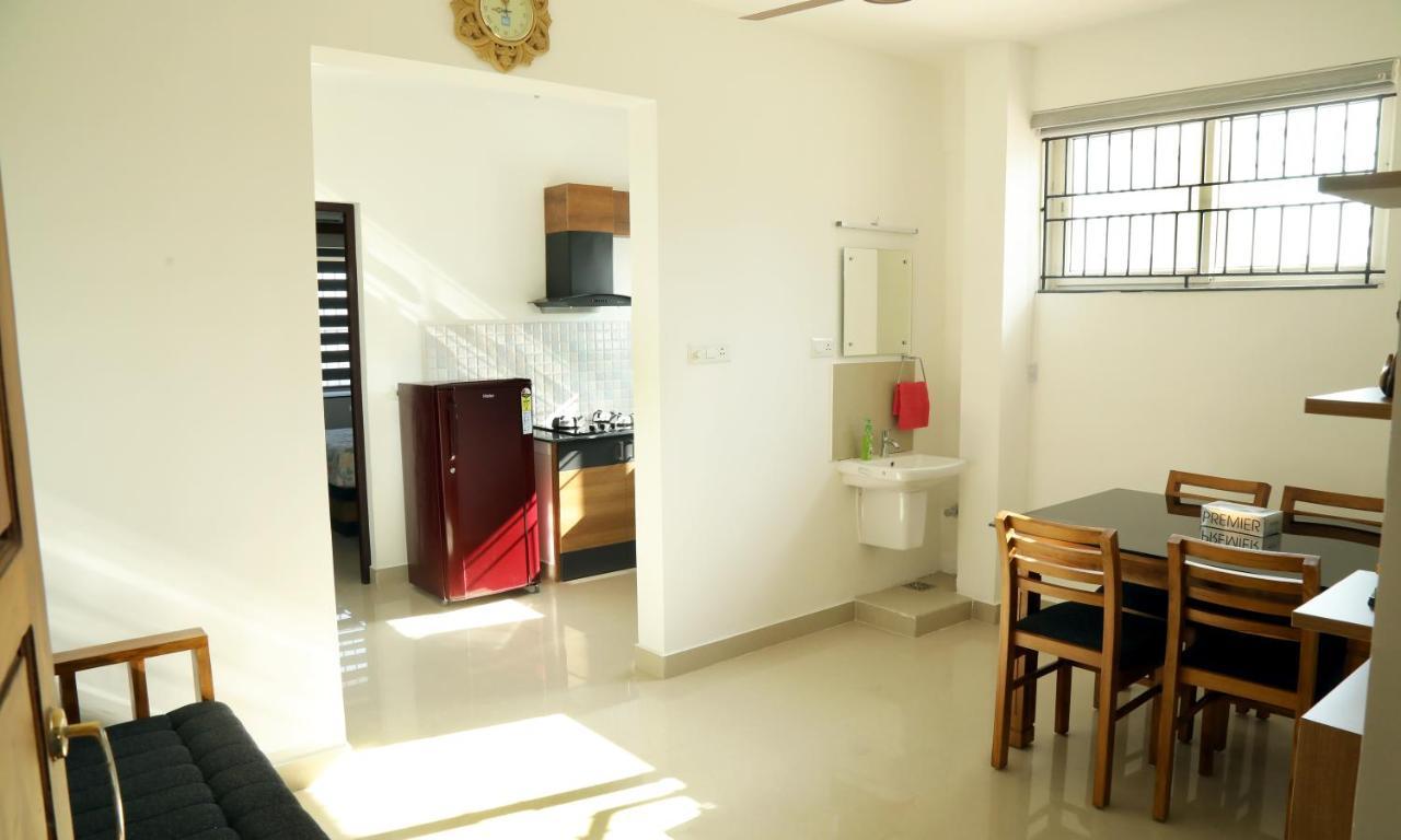 Alite Enclaves Fully Furnished Apartments Thrissur ภายนอก รูปภาพ