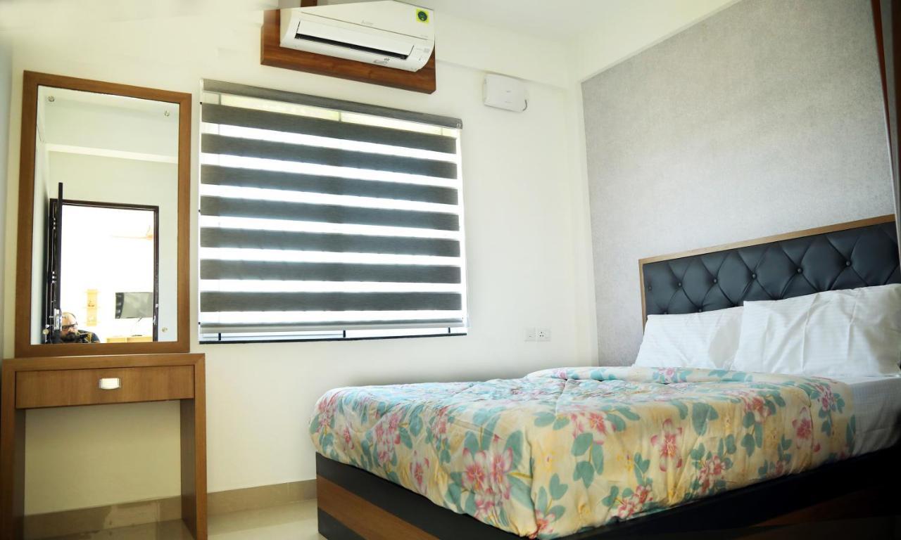 Alite Enclaves Fully Furnished Apartments Thrissur ภายนอก รูปภาพ