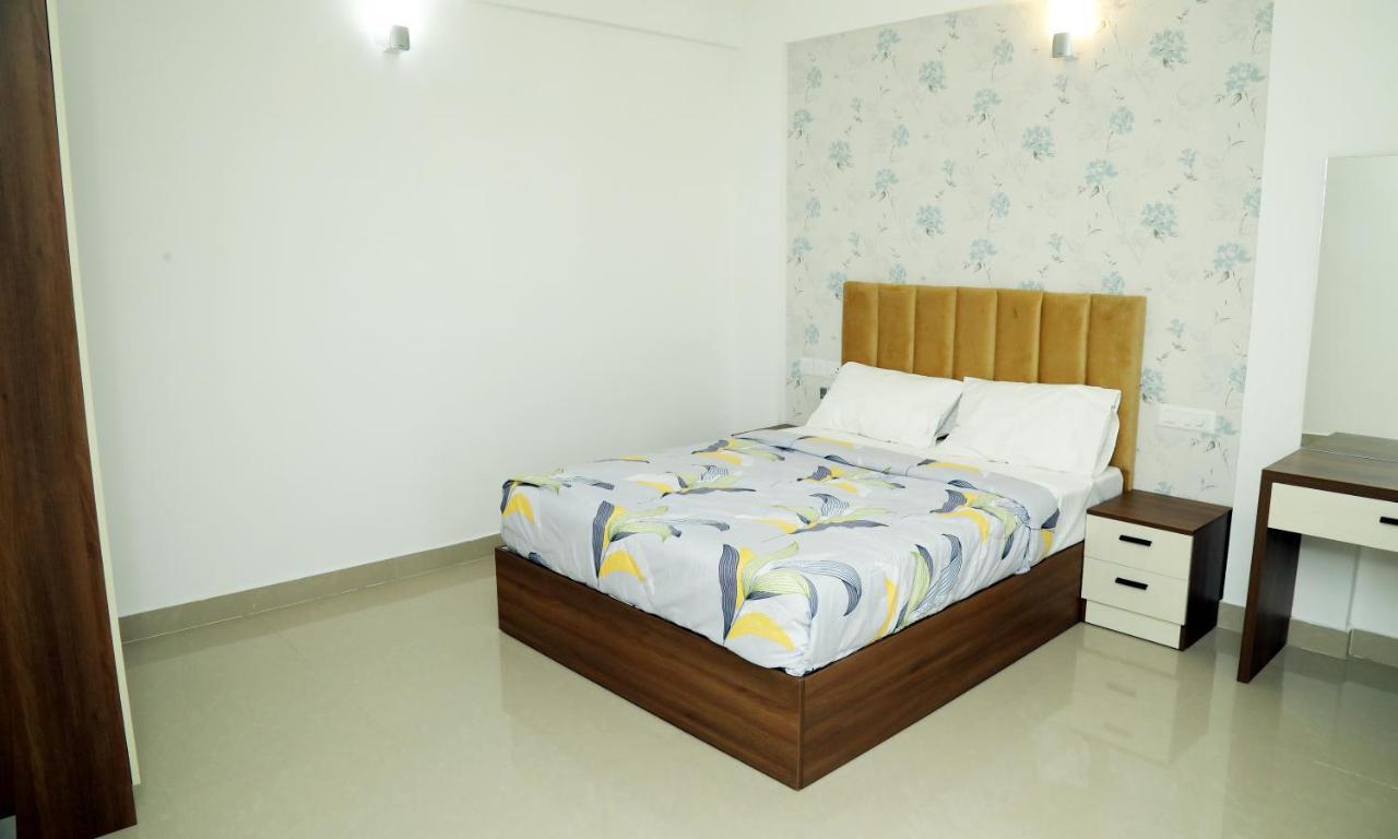 Alite Enclaves Fully Furnished Apartments Thrissur ภายนอก รูปภาพ