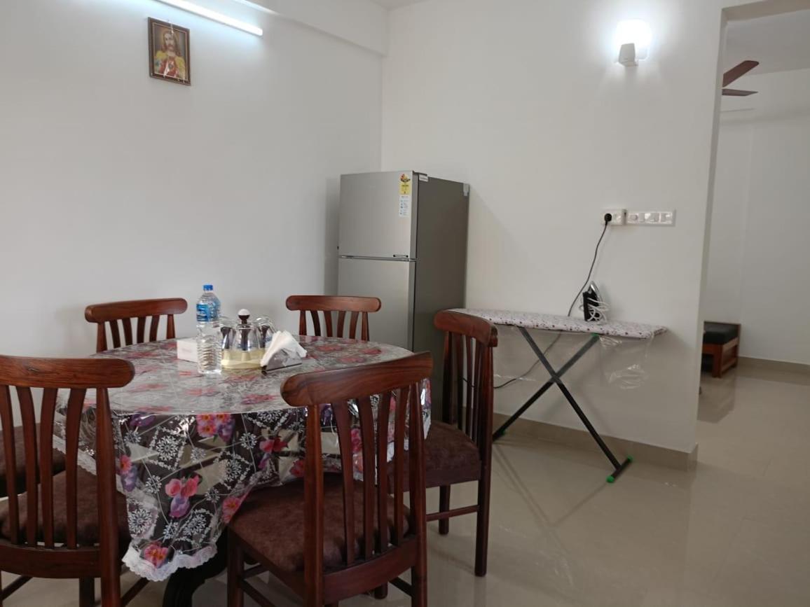 Alite Enclaves Fully Furnished Apartments Thrissur ภายนอก รูปภาพ