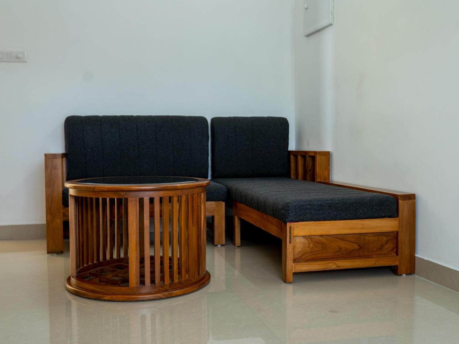 Alite Enclaves Fully Furnished Apartments Thrissur ภายนอก รูปภาพ