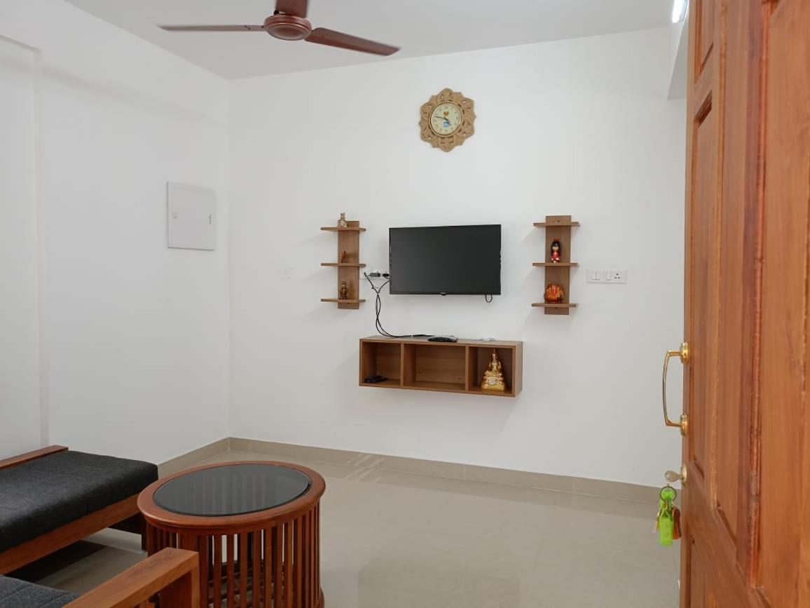 Alite Enclaves Fully Furnished Apartments Thrissur ภายนอก รูปภาพ