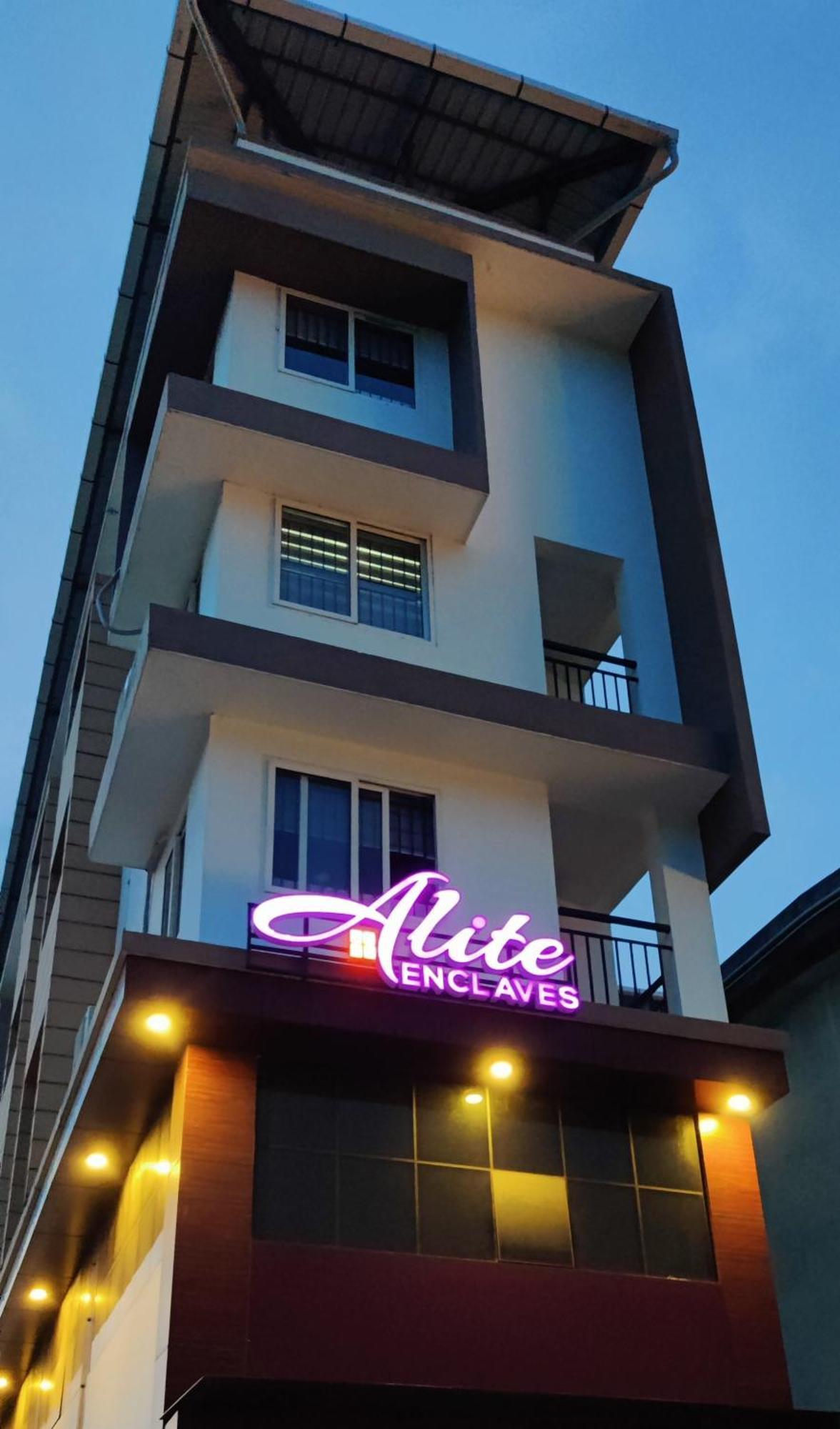 Alite Enclaves Fully Furnished Apartments Thrissur ภายนอก รูปภาพ